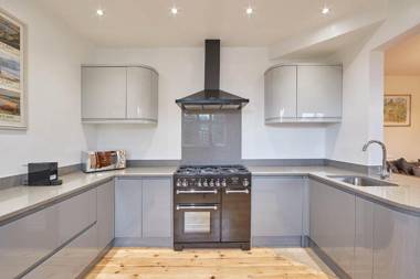 Host & Stay - Puffin House