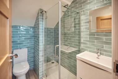 Host & Stay - Puffin Too