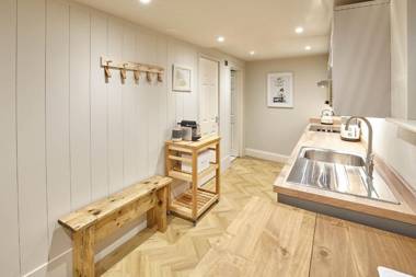 Host & Stay - The Salt Nook