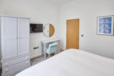 Host & Stay - The Connell