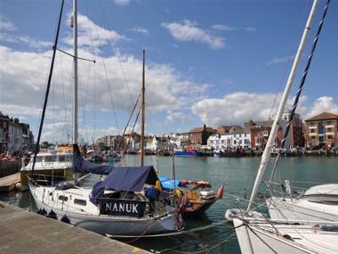 Jurassic Hideaway WEYMOUTH