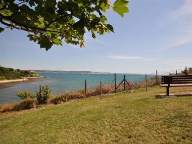 Jurassic Hideaway WEYMOUTH