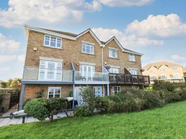 Waters Edge WEYMOUTH