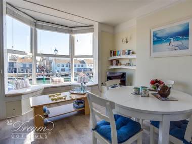 Harbour Edge WEYMOUTH