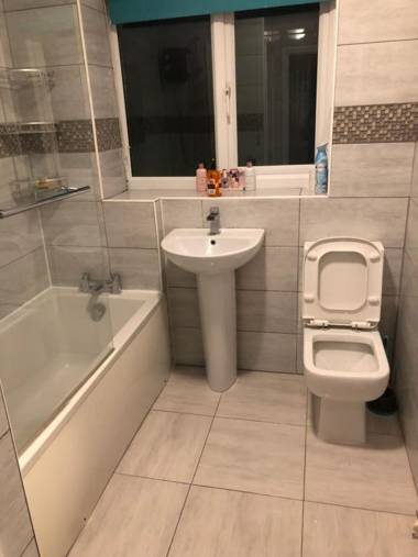 Lovely 3-Bed House in Chafford Hundred