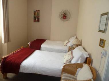 The Owls Crest House B&B