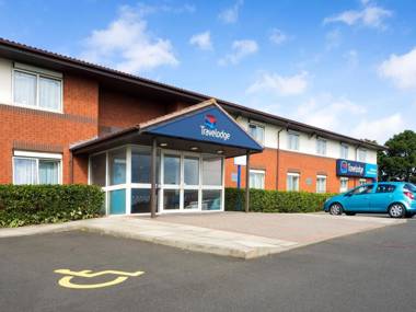 Travelodge Washington A1 (M) Northbound