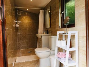 The Cider Shed Bed and Breakfast