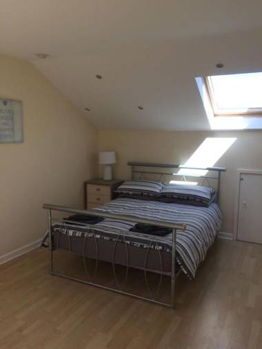 MARLEY MANSIONs APARTMENTS - KING ST REF : 10/3