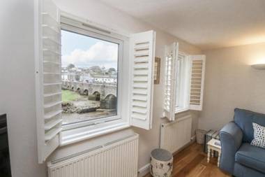 Harbour House Apartment