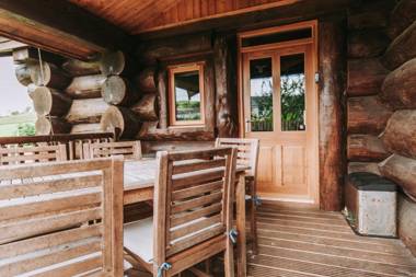 Newland Valley Log Cabins