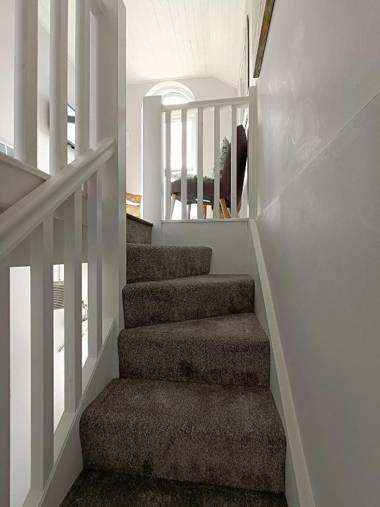 Beautiful 1-Bed Riversi Cottage Located in Malpas