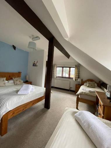 The Plough Inn Boddington