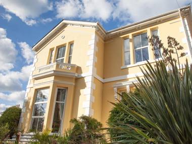 Court Prior Boutique B&B and Apartment