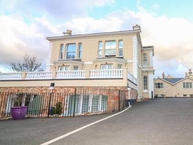 Cottage 1 Newcourt Torquay