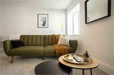 Boutique Apartments Torquay Overlooking Harbour - Near Babbacombe & Beach