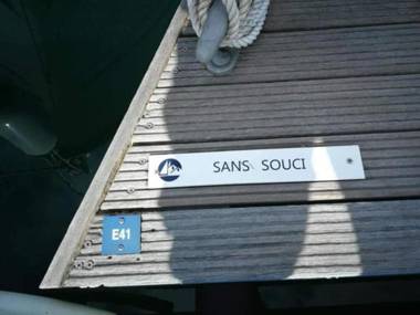 Bed on a Boat Holiday in the heart of Torquay