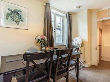 Lovely Villa1king 2 double 4 single 1 bunk beds