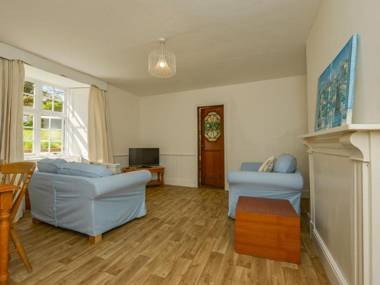 Tregonhawke Farmhouse Torpoint