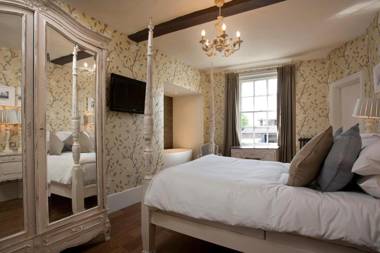 No.64 at the Joiners