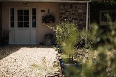 Stoodleigh Court Coach House