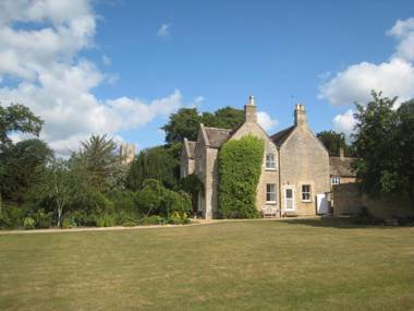 Castle Farm Guest House