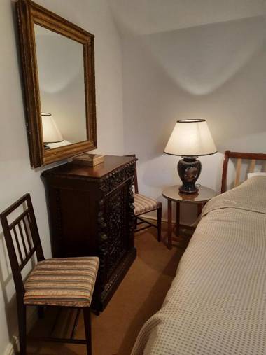 Market Place Cottage Tetbury Cotswolds Grade II Central location