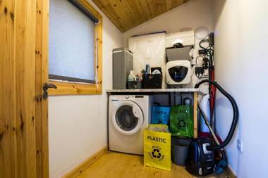 Laurel Lodge - 2 Bedroom Log Cabin - St.Florence