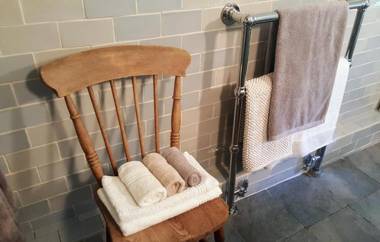 Tracebridge Cottage B&B