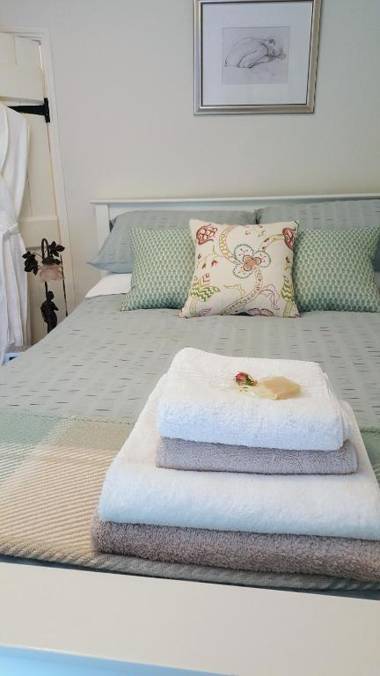 Tracebridge Cottage B&B