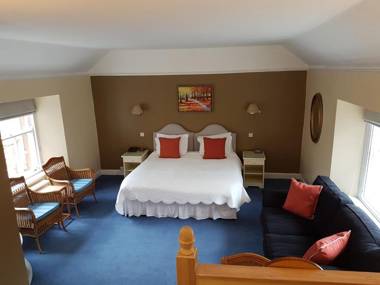 The Wheatsheaf Hotel and Restaurant