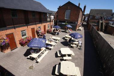 The Angel in Wootton Bassett