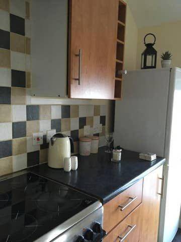 Comfy Stays Swansea Flat 3