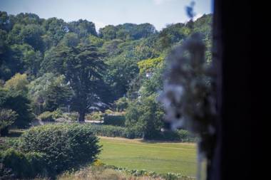 Langland Road - 2 Bedroom Town House - Mumbles