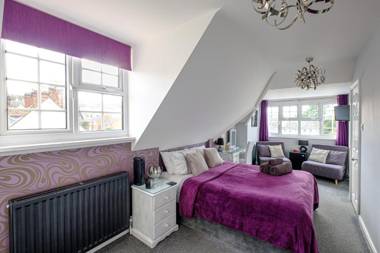 Robertsbrook Guest House