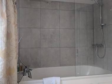 Trade Digs High Street