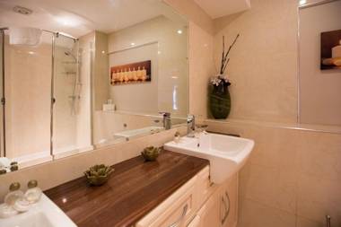 The Limes Country Lodge Hotel & Admiral Restaurant