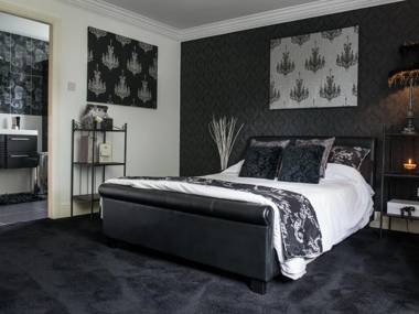 The Waters Edge Guest House