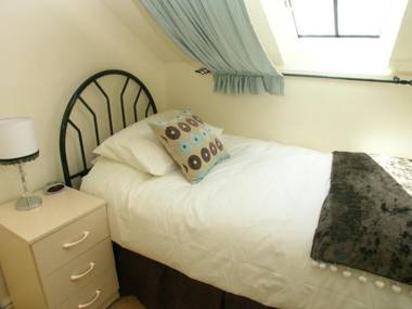 Hamlet Cottage sleeps 3-4 Stratford upon Avon