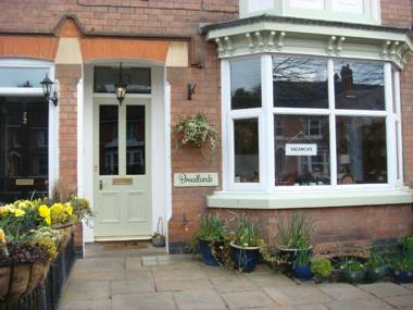 Broadlands Guest House