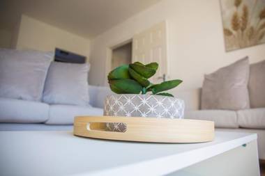 Superb Apartment in Stratford upon Avon with Free Parking & Wi-Fi