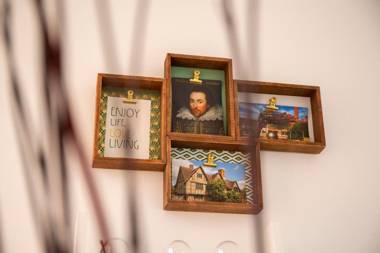 Beautiful 2-Bedroom Townhouse in Stratford upon Avon