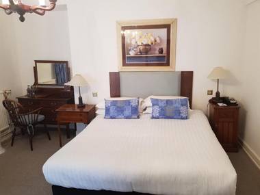 Noel Arms - "A Bespoke Hotel"