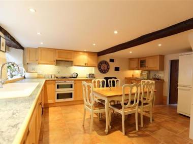 Pike Cottage STOW ON THE WOLD