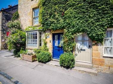 Benfield STOW ON THE WOLD