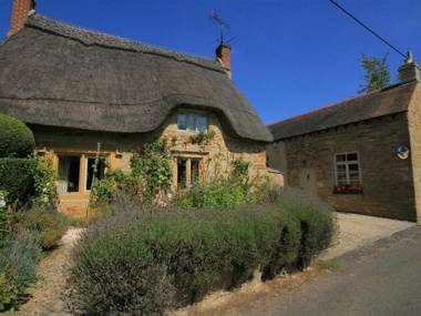 The Old Reading Room STOW ON THE WOLD