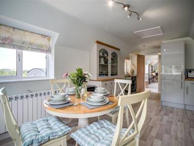 The Old Granary NETHER WESTCOTE