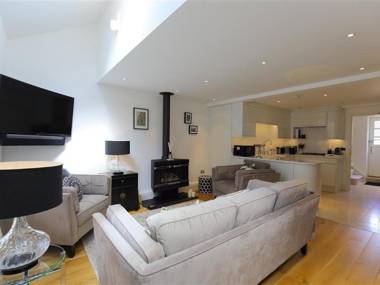 The Hive STOW ON THE WOLD