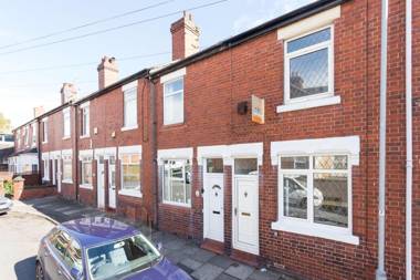 Townhouse @ 76 Clare Street Stoke