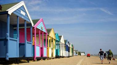 Super cute and cosy one bedroom barn nr Southwold